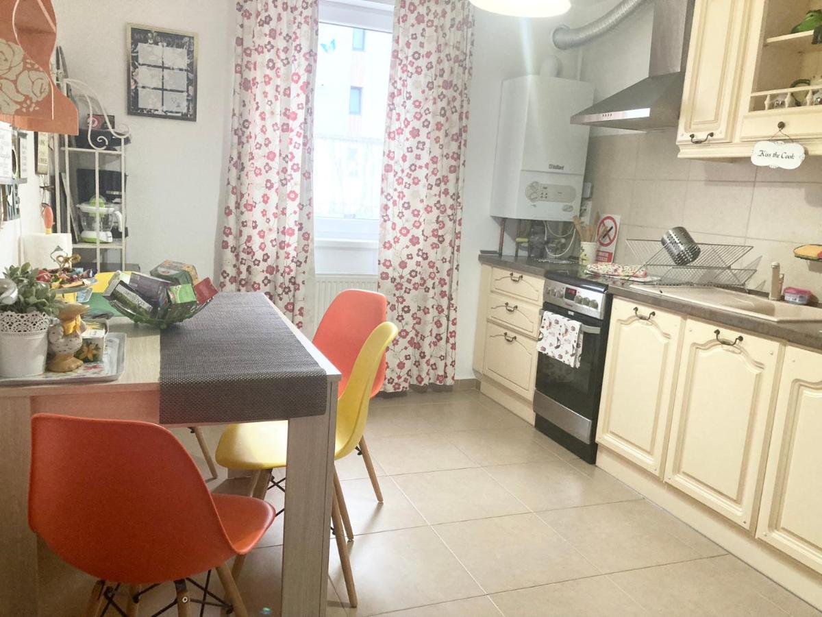 Sweet Butterflies Residence Μπρασόβ Εξωτερικό φωτογραφία