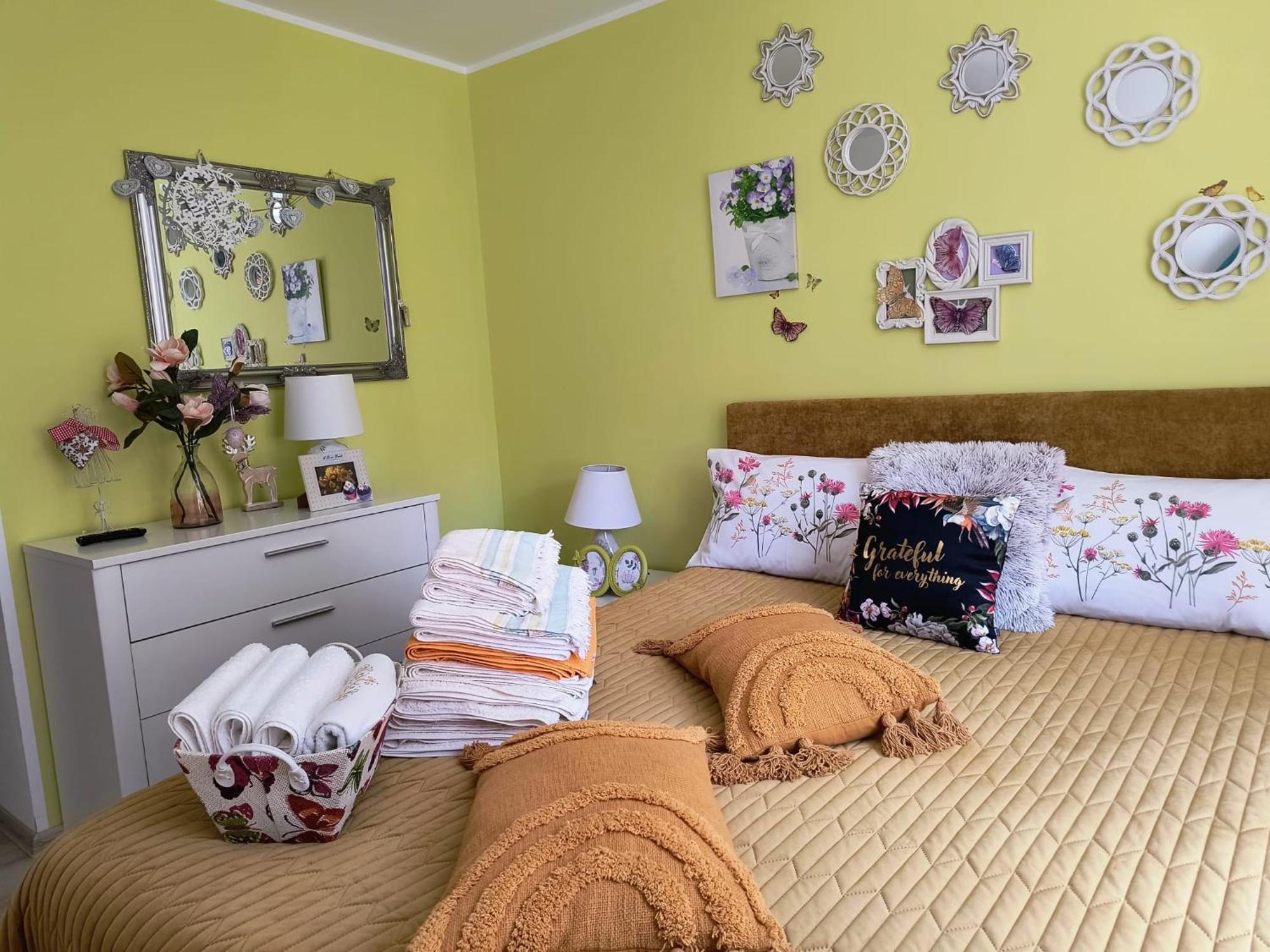 Sweet Butterflies Residence Μπρασόβ Εξωτερικό φωτογραφία